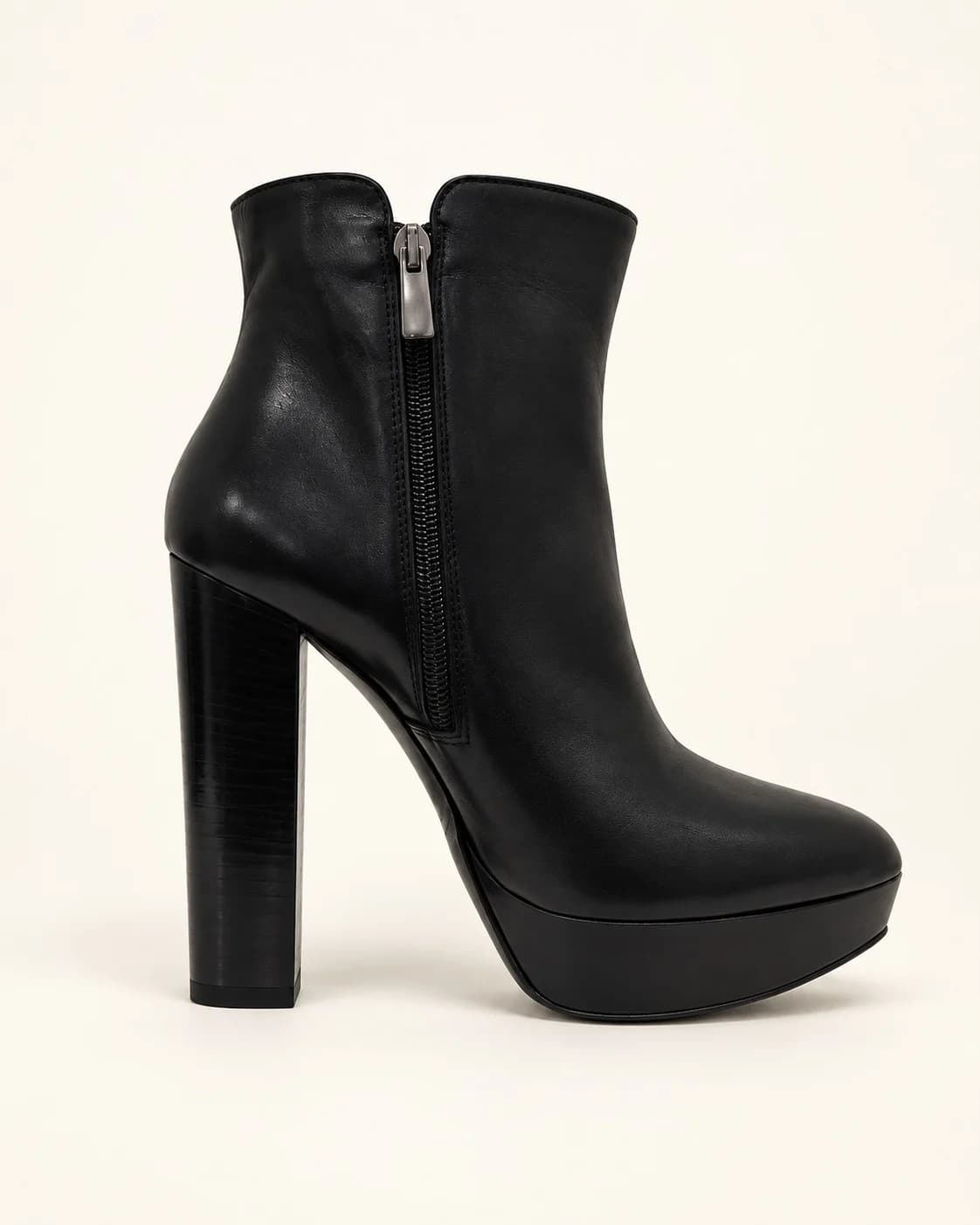 READY TO WEAR ITALIAN ANKLE BOOTS | SIZE 37